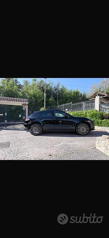 Usata Porsche Macan 265 CV (194 kW) 2021 Nero SUV