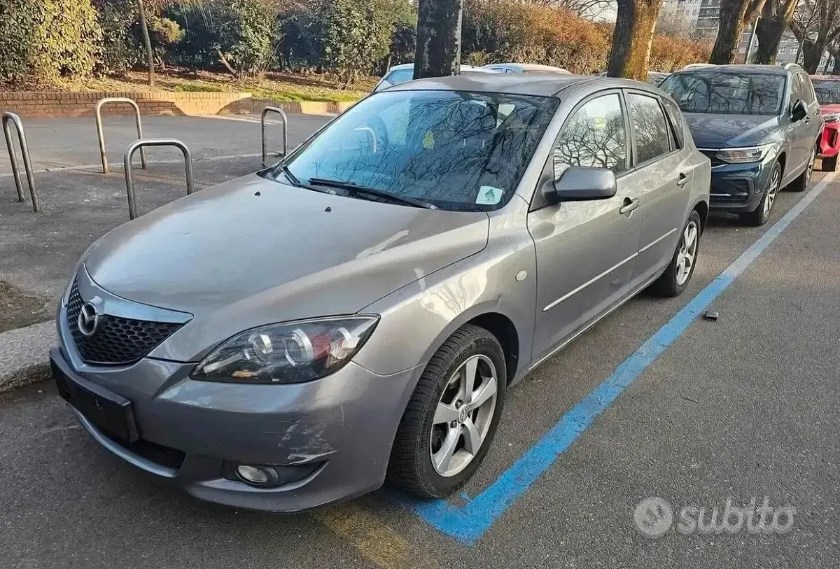 Usata Mazda 3 109 CV (80 kW) 2005 Berlina
