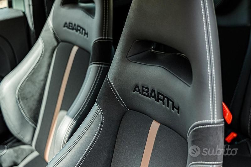 Usata Abarth 695 2020 Verde Utilitaria
