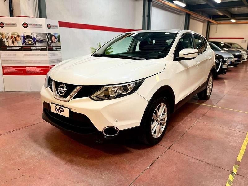 Bianco perlato Usata 2016 Nissan Qashqai Acenta SUV | 10.900 € (Buon prezzo) - Immagine 1/4