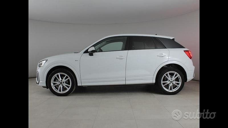 Usata Audi Q2 S-Line 150 CV (110 kW) 2024 Bianco SUV