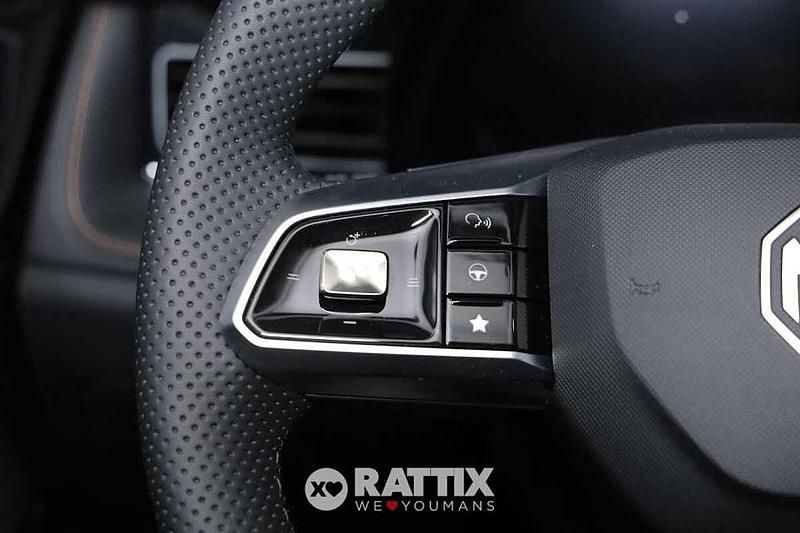 Nuova MG HS Luxury 2026 Grigio SUV