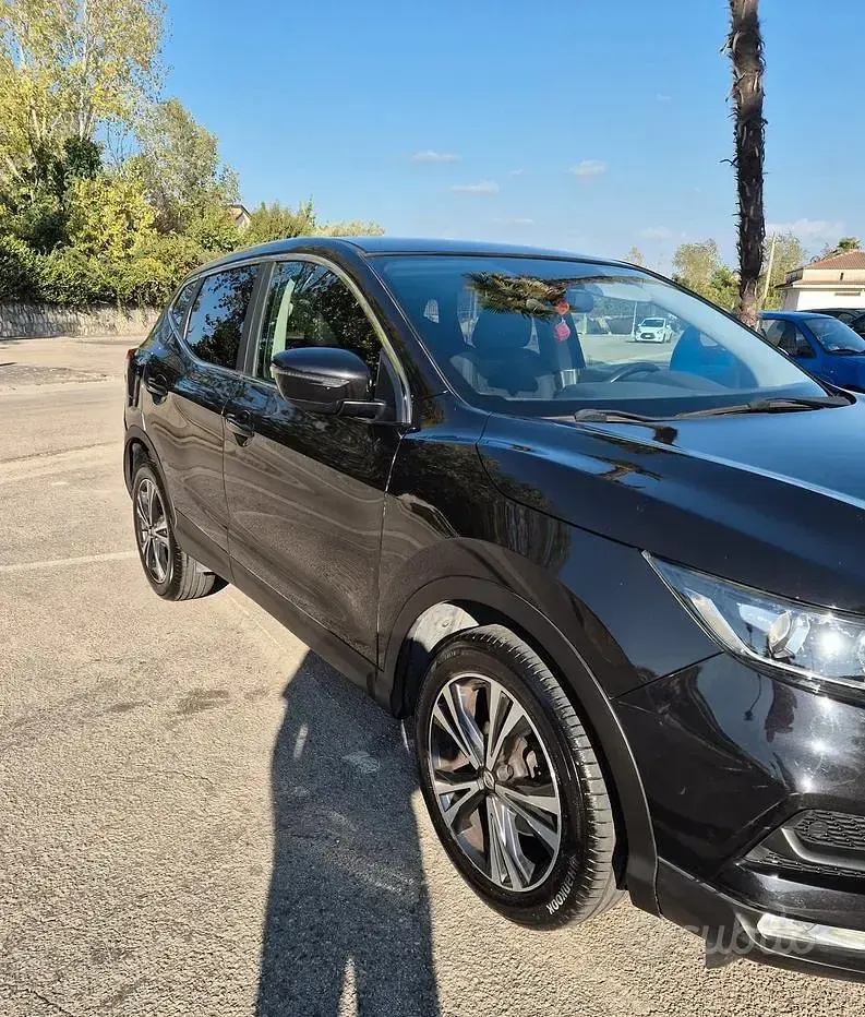 Usata Nissan Qashqai 110 CV (80 kW) 2018 Nero SUV