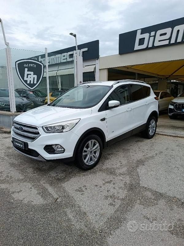 Usata Ford Kuga S 150 CV (110 kW) 2018 Bianco SUV
