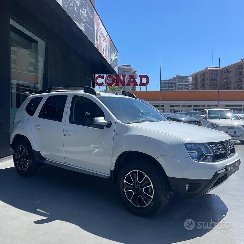 Usata Dacia Duster Prestige 110 CV (80 kW) 2016 SUV