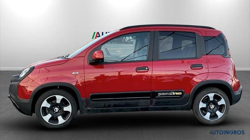 Usata Fiat Panda Cross Cross 69 CV (50 kW) 2025 Rosso Utilitaria