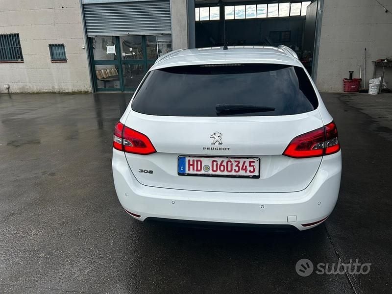 Usata Peugeot 308 SW 131 CV (96 kW) 2020 Bianco Station wagon