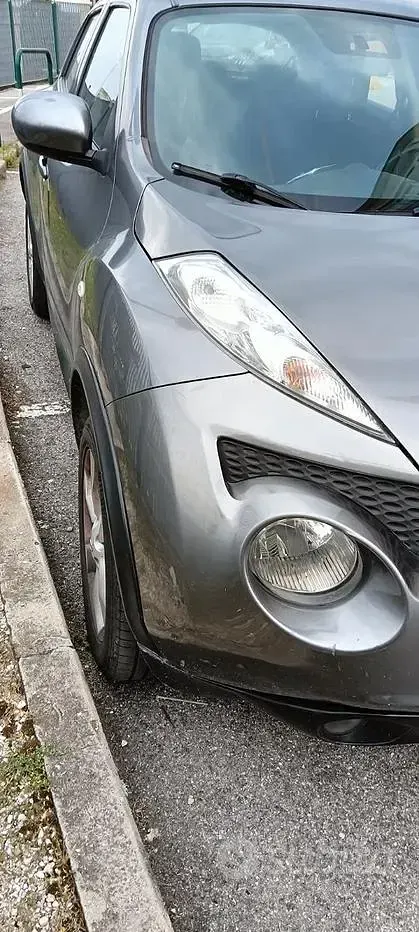 Usata Nissan Juke 110 CV (80 kW) 2013 Grigio SUV