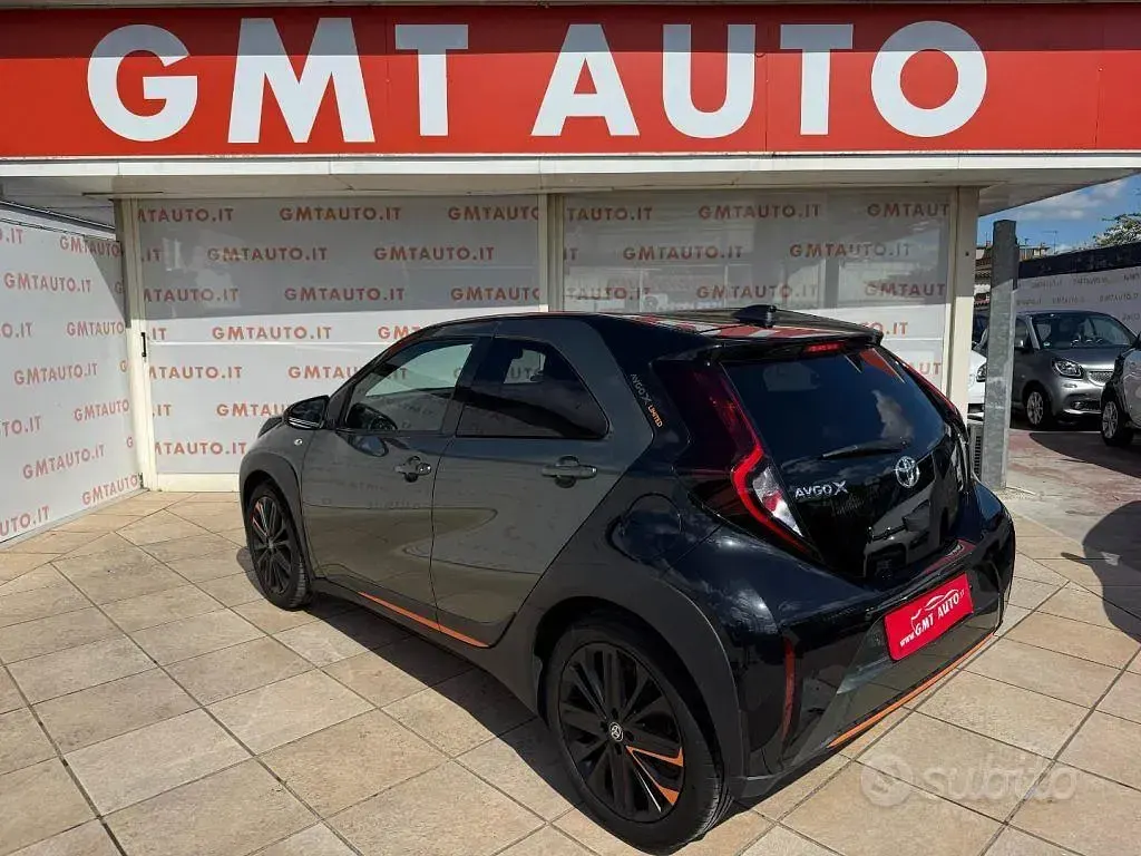 Usata Toyota Aygo X Limited 72 CV (52 kW) 2022 Verde SUV