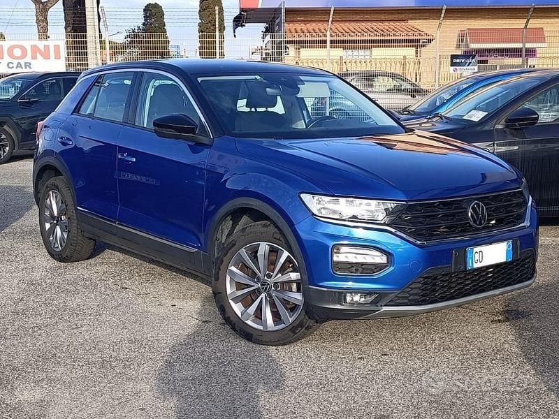 Usata VW T-Roc Style 110 CV (80 kW) 2021 Blu SUV