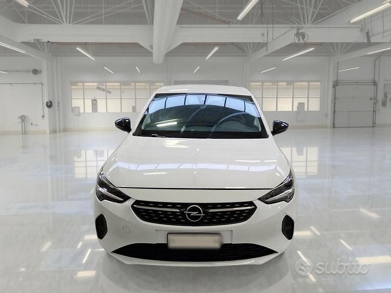 Usata Opel Corsa Elegance 101 CV (74 kW) 2021 Bianco Utilitaria
