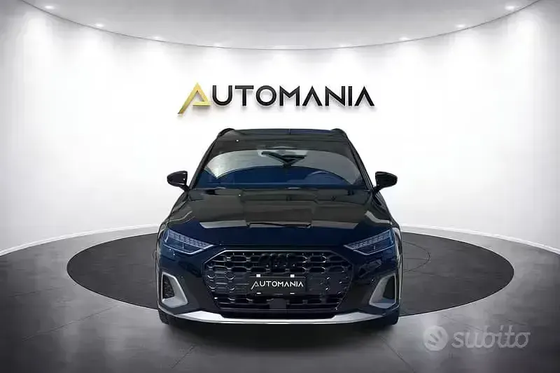 Nuova Audi A3 S-Line 150 CV (110 kW) 2026 Nero Berlina