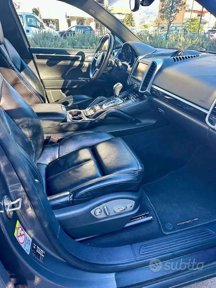 Usata Porsche Cayenne 245 CV (180 kW) 2013 SUV