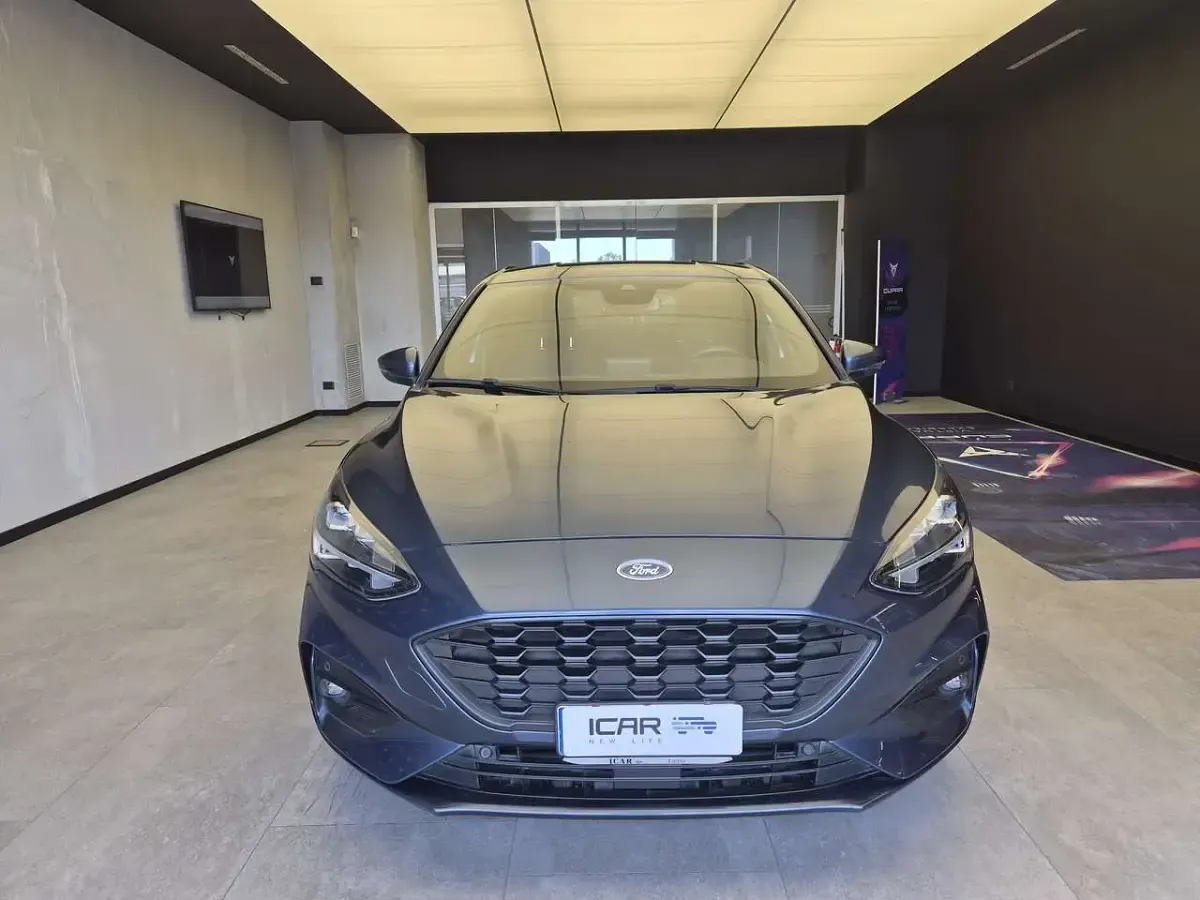Usata Ford Focus ST-Line 120 CV (88 kW) 2018 Grigio [cc8] Berlina