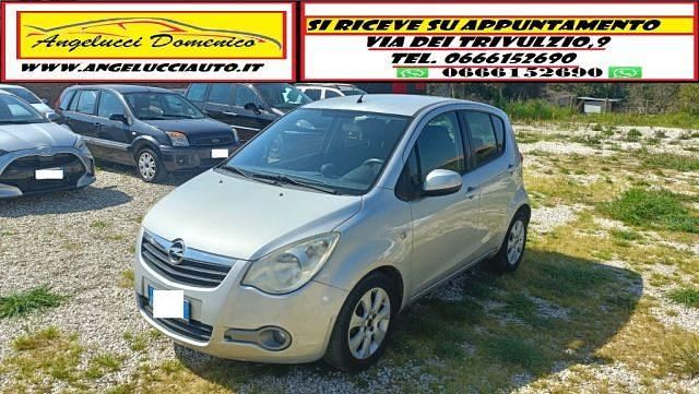 Usata Opel Agila 65 CV (47 kW) 2008 Argento Utilitaria