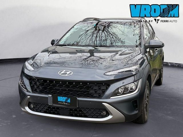 Grigio Usata 2022 Hyundai Kona SUV | 19.500 € (Buon prezzo) - Immagine 1/4