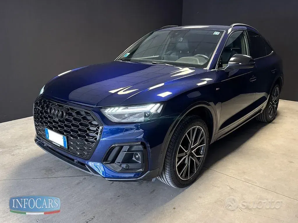 Usata Audi Q5 S-Line 204 CV (150 kW) 2023 Blu metallizzato SUV