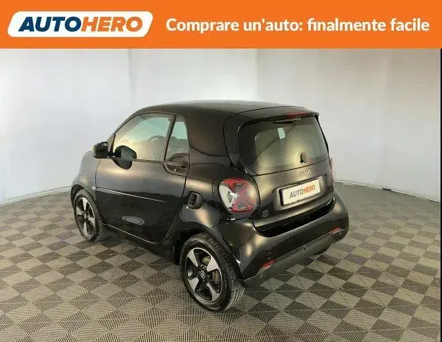 Usata Smart ForTwo Electric Drive Passion 40 kW (55 CV) 2020 Nero