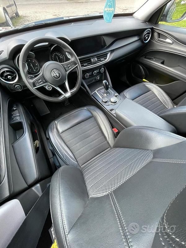 Usata Alfa Romeo Stelvio 210 CV (154 kW) 2018 SUV