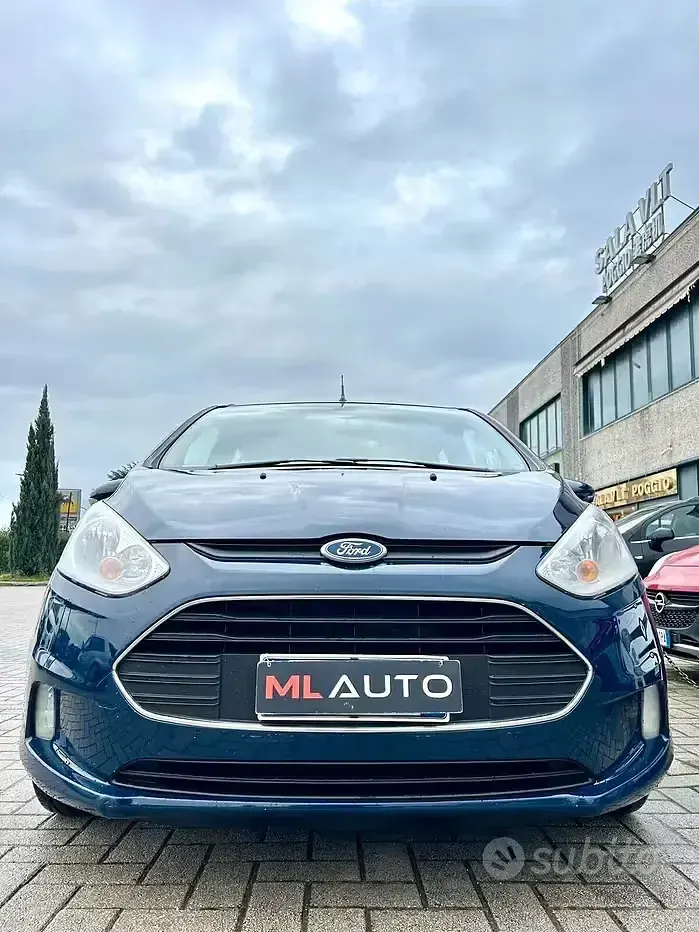 Usata Ford B-MAX Business Edition 90 CV (66 kW) 2014 Blu Monovolume