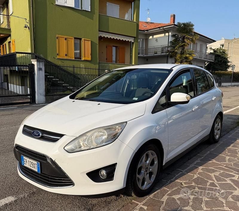 Usata Ford C-MAX Titanium 115 CV (84 kW) 2012 Bianco Monovolume