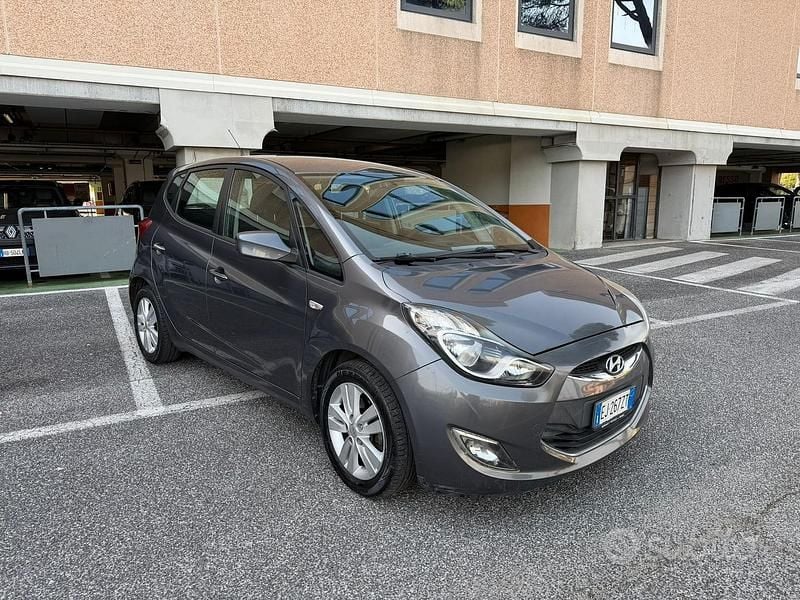 Usata Hyundai ix20 Style 90 CV (66 kW) 2012 Grigio Utilitaria