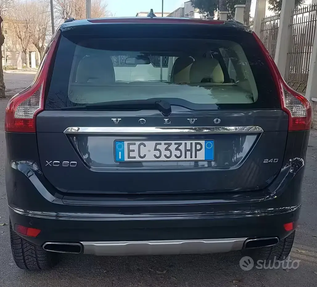 Occasion Volvo XC60 175 PK (128 kW) 2010 Grijs SUV