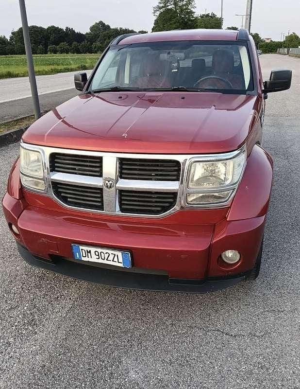 Usata Dodge Nitro SXT 177 CV (130 kW) 2008 SUV