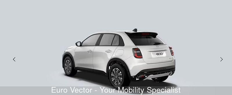 Nuova Fiat 600 101 CV (74 kW) 2025 Bianco SUV