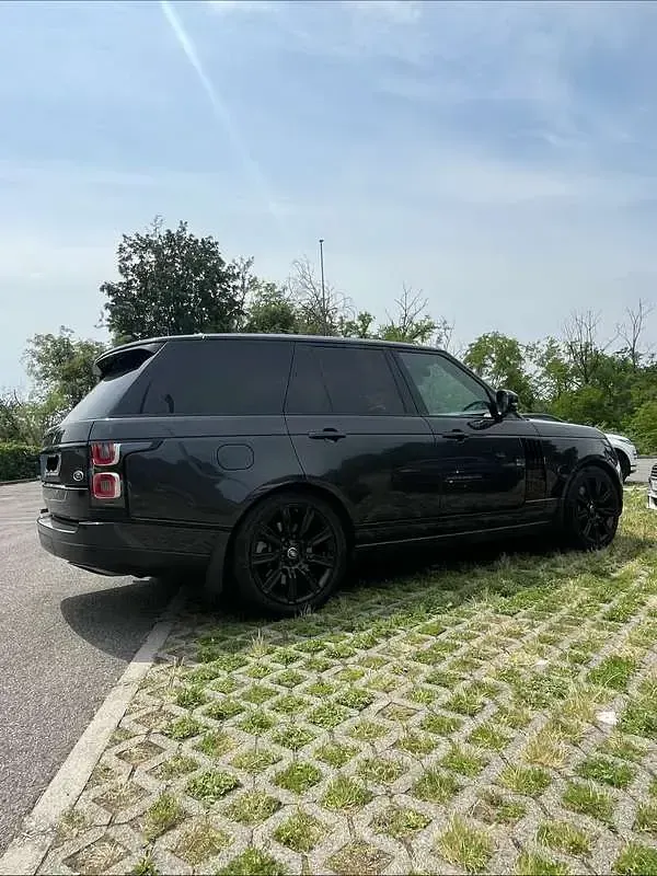 Usata Land Rover Range Rover Autobiography 404 CV (297 kW) 2018 Nero SUV