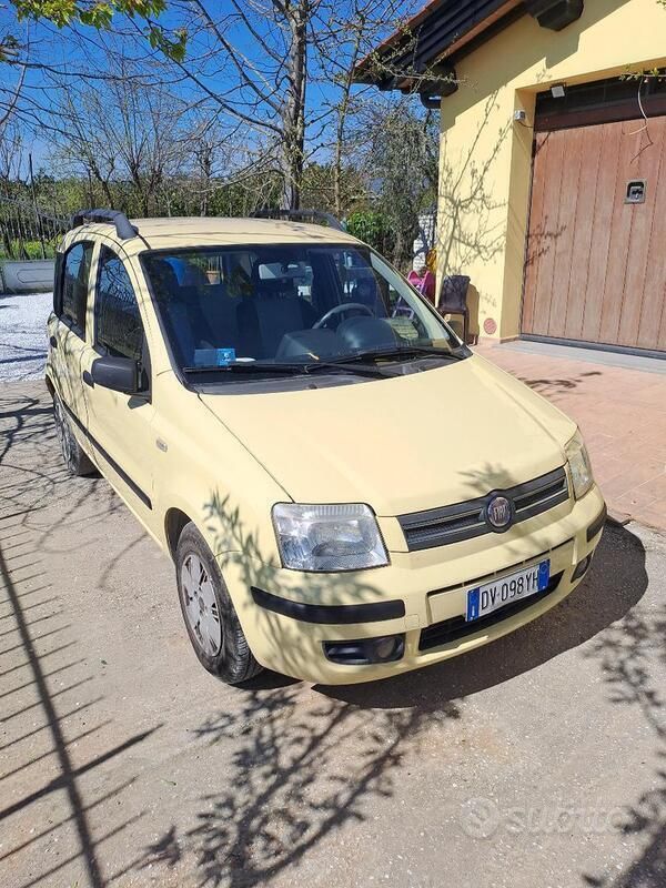 Usata Fiat Panda Dynamic 60 CV (44 kW) 2009 Giallo Utilitaria