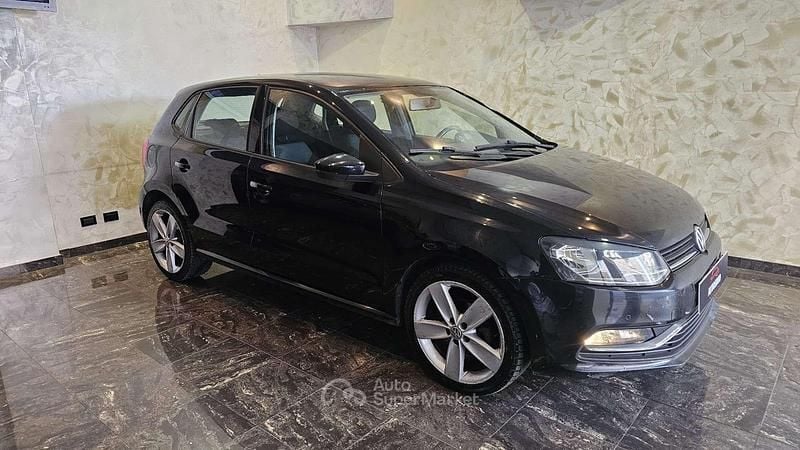 Usata VW Polo Comfortline 90 CV (66 kW) 2015 Other Berlina