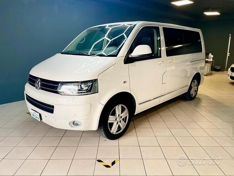 Bianco Usata 2015 VW Multivan Highline Furgone | 23.999 € (Super prezzo) - Immagine 1/4