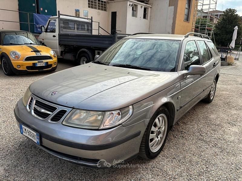 Usata Saab 9-5 Vector 120 CV (88 kW) 2004 Grigio Station wagon