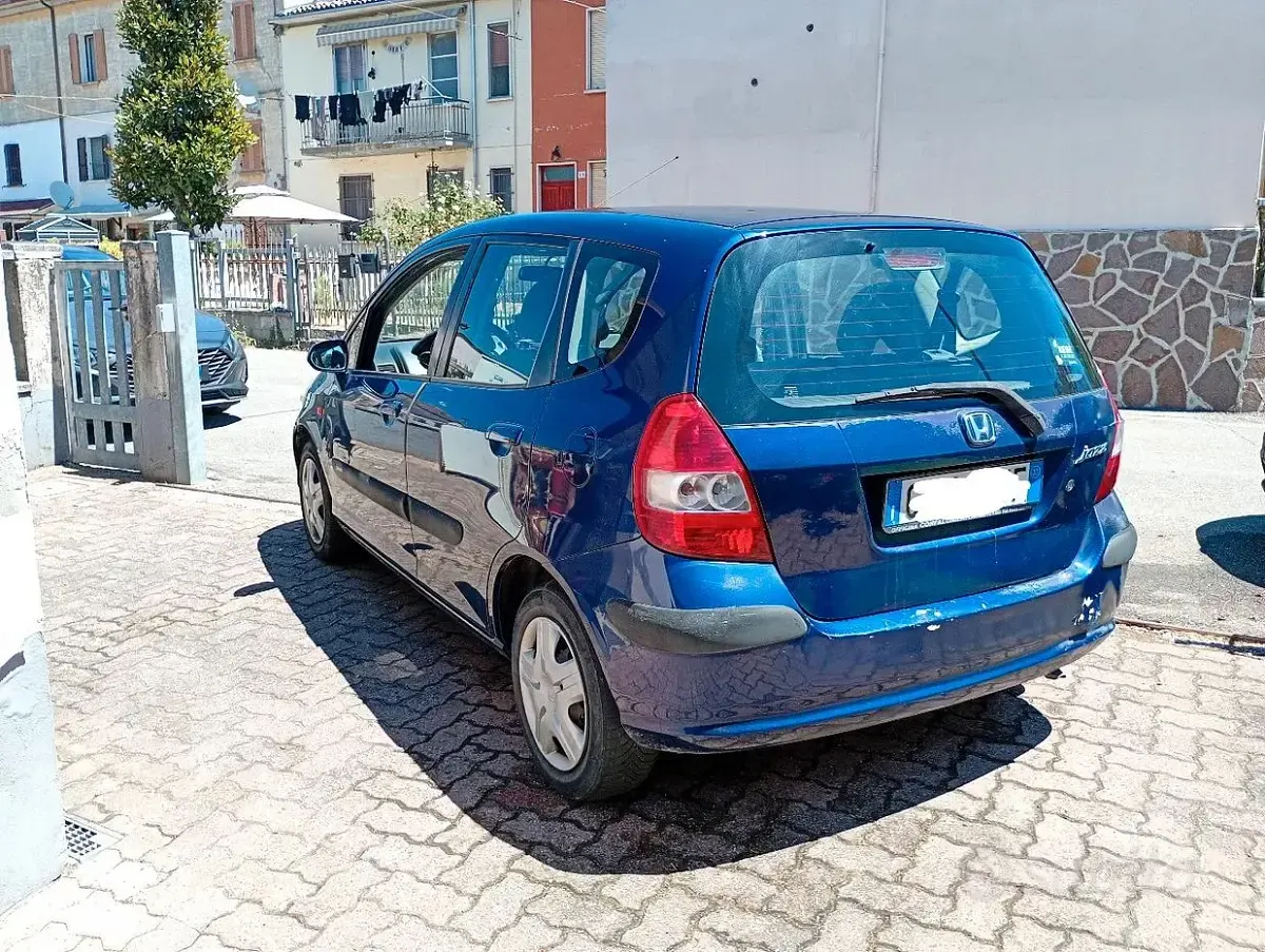 Usata Honda Jazz 90 CV (66 kW) 2003 Bluazzurro Utilitaria