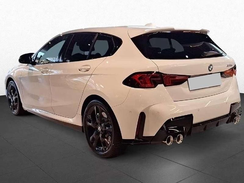 Usata BMW M135 300 CV (220 kW) 2025 Bianco Utilitaria