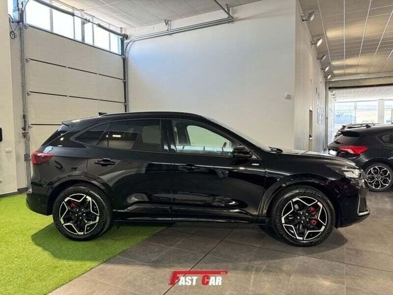 Usata Ford Kuga ST-Line X 190 CV (139 kW) 2024 Nero SUV