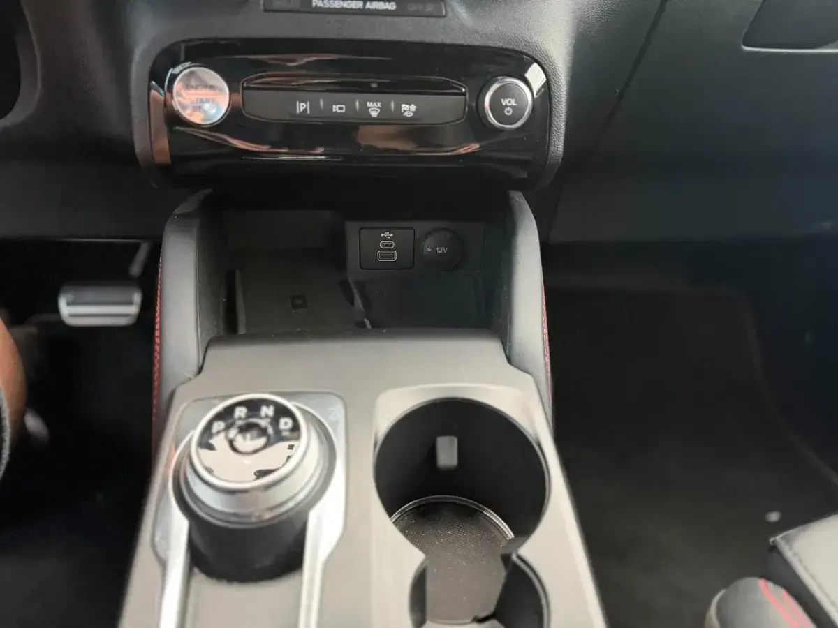 Usata Ford Kuga ST-Line 150 CV (110 kW) 2025 Grigio SUV