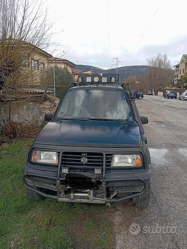 Usata Suzuki Vitara 1990 Nero