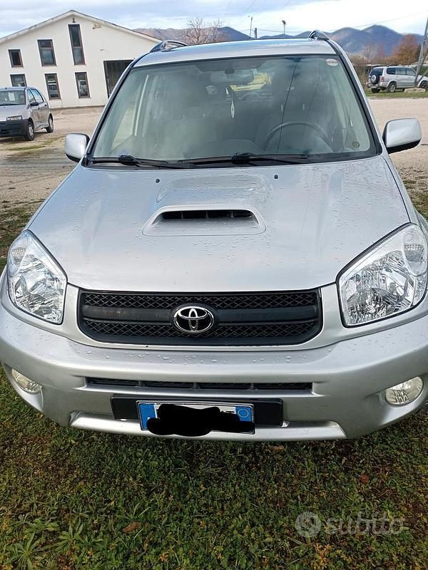 Usata Toyota RAV4 Sol 116 CV (85 kW) 2005 Grigio SUV