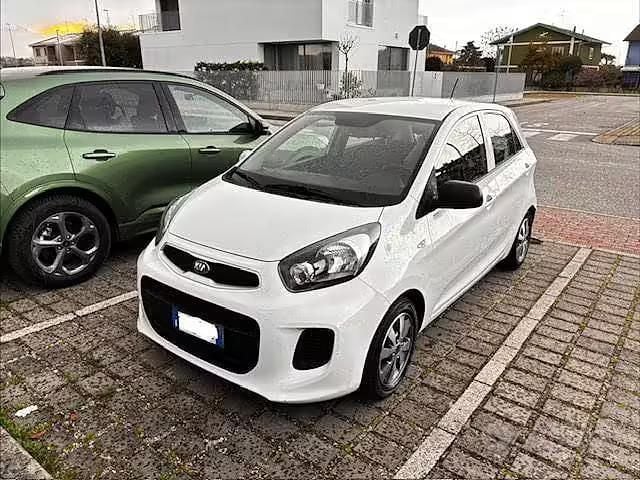 Gebraucht Kia Picanto 69 PS (50 kW) 2017 Weiß Kleinwagen