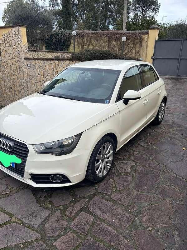 Usata Audi A1 Sportback Admired 90 CV (66 kW) 2013 Utilitaria