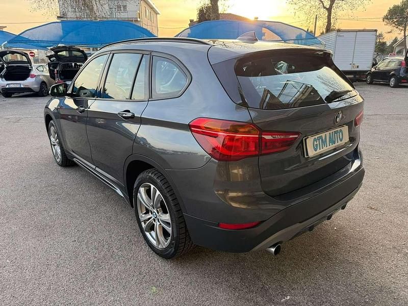 Usata BMW X1 150 CV (110 kW) 2015 Grigio SUV