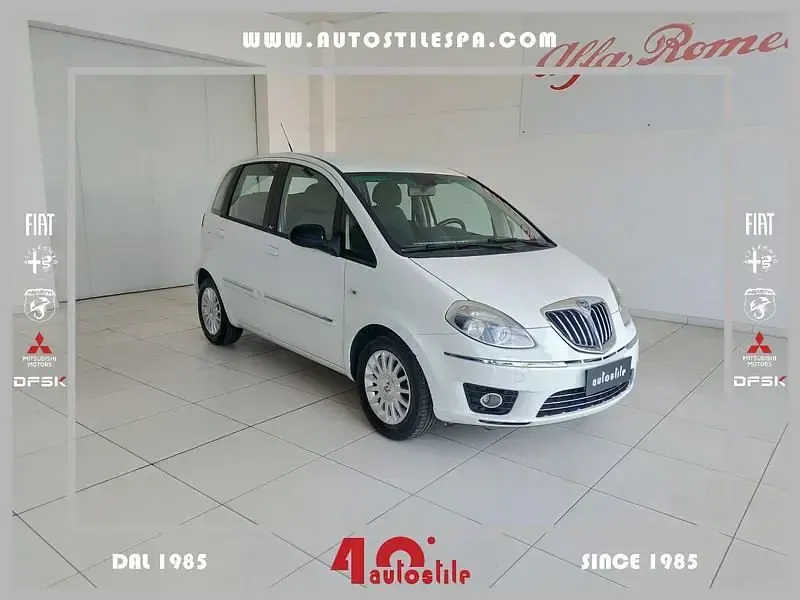 Usata Lancia Musa 95 CV (69 kW) 2012 Monovolume