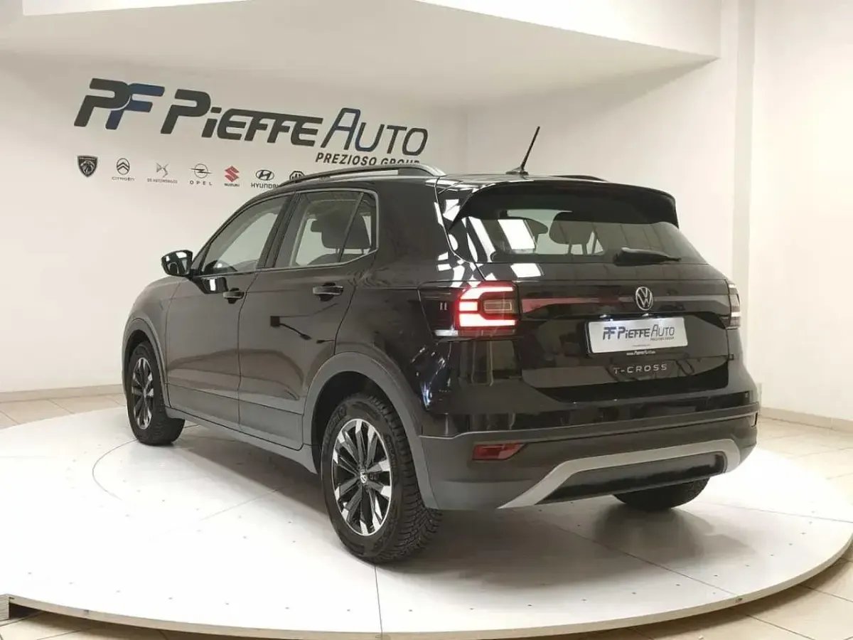 Usata VW T-Cross Style 95 CV (69 kW) 2021 Nero SUV