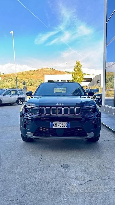 Usata Jeep Avenger Summit 101 CV (74 kW) 2023 Nero SUV