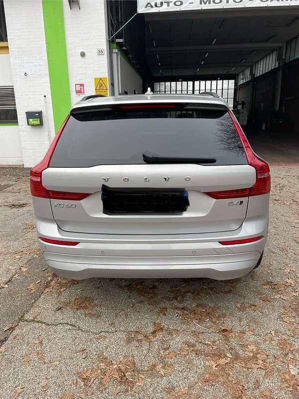 Usata Volvo XC60 Momentum 197 CV (144 kW) 2022 SUV