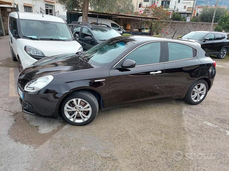 Usata Alfa Romeo Giulietta 140 CV (102 kW) 2011 Nero Berlina