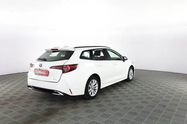 Usata Toyota Corolla Active 97 CV (71 kW) 2026 Bianco Station wagon
