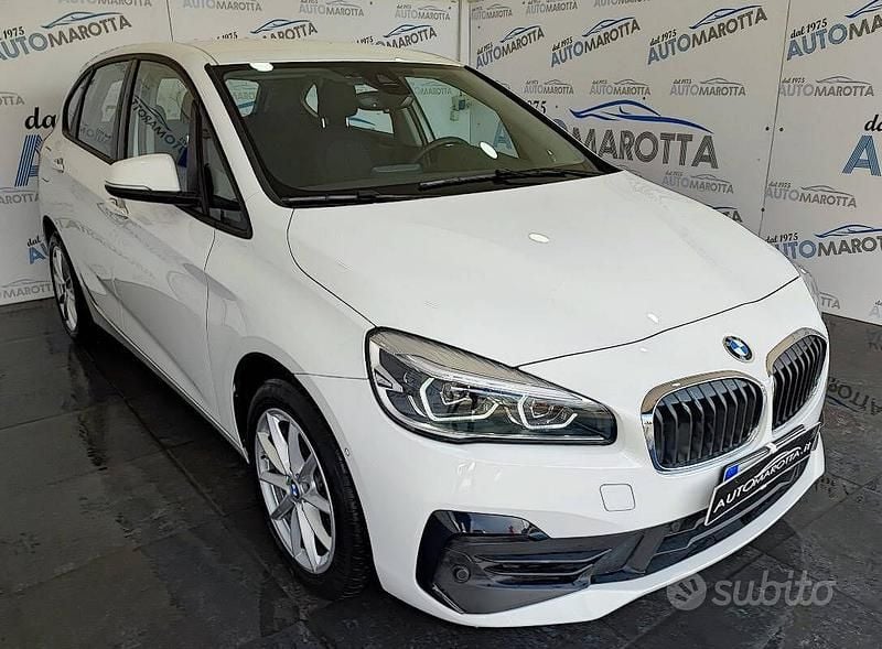 Usata BMW 218 Active Tourer Sport Line 141 CV (103 kW) 2020 Bianco Monovolume